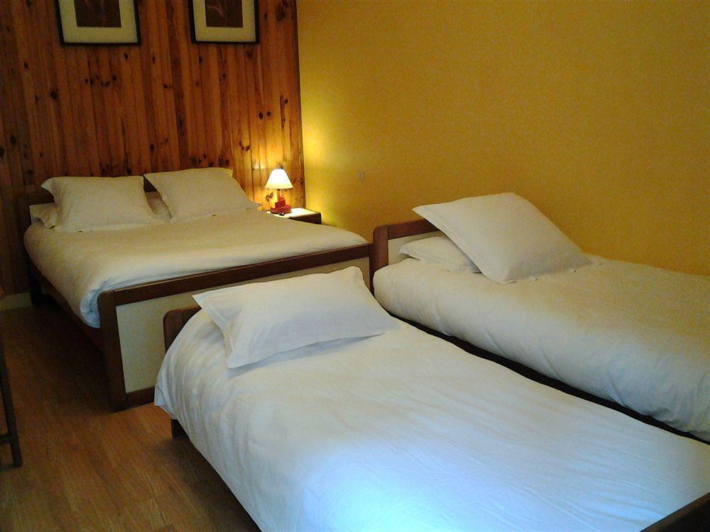 דינאן Hotel De La Tour De L'Horloge מראה חיצוני תמונה
