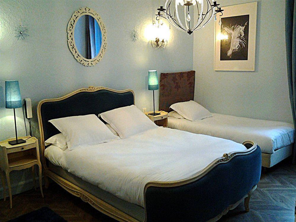 דינאן Hotel De La Tour De L'Horloge מראה חיצוני תמונה