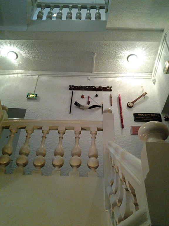 דינאן Hotel De La Tour De L'Horloge מראה חיצוני תמונה